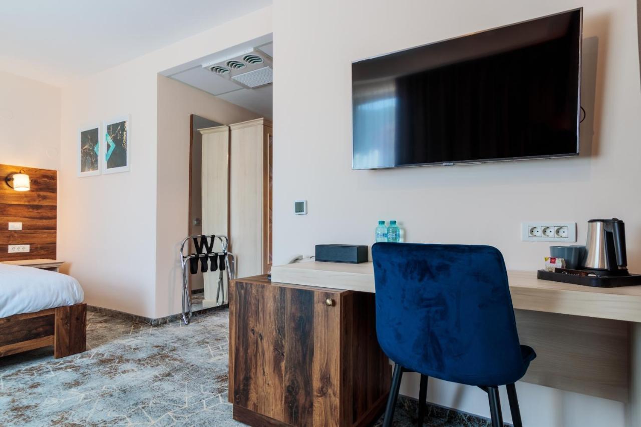 River Hotel & Spa Călimăneşti Eksteriør billede