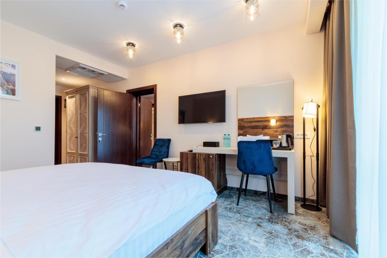 River Hotel & Spa Călimăneşti Eksteriør billede