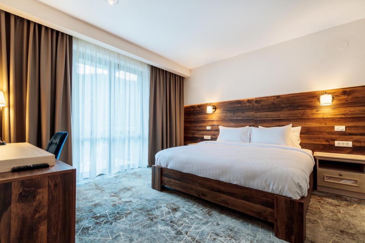 River Hotel & Spa Călimăneşti Eksteriør billede