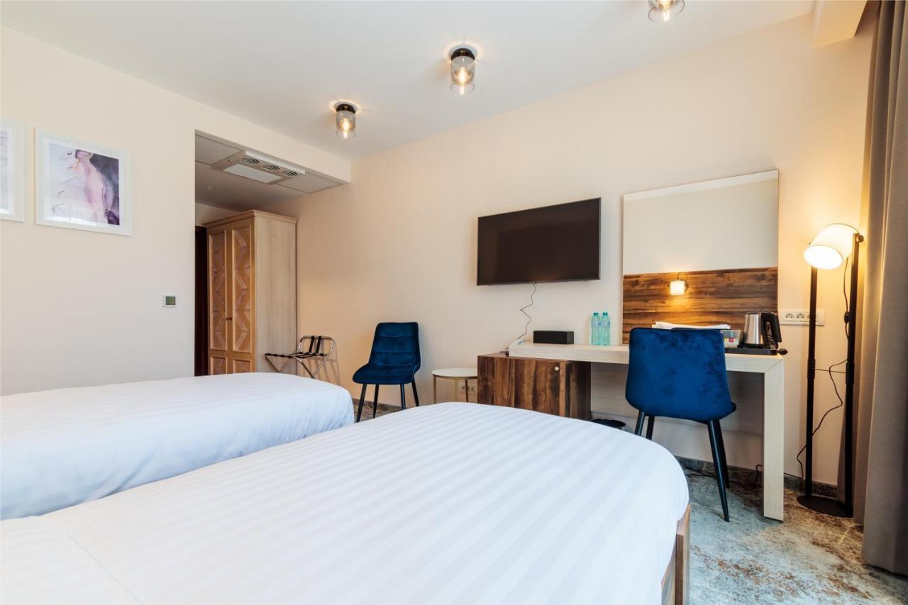 River Hotel & Spa Călimăneşti Eksteriør billede